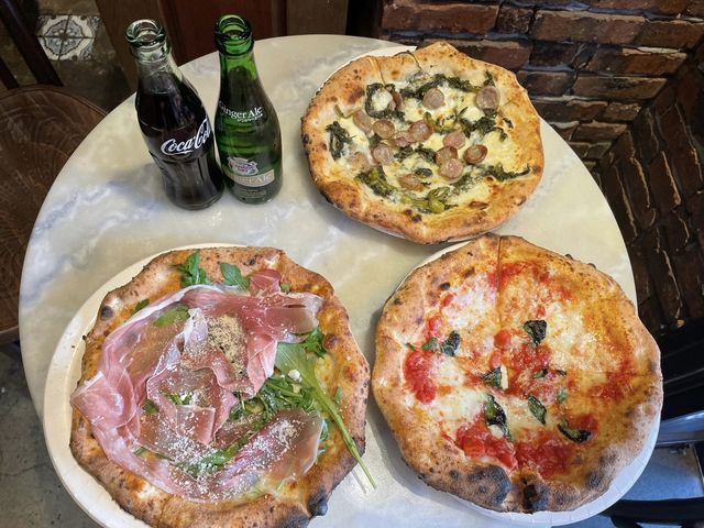 大須で人気のピザ🍕【ソロピッツァ ナポレターナダ ピッコロ 大須本店】