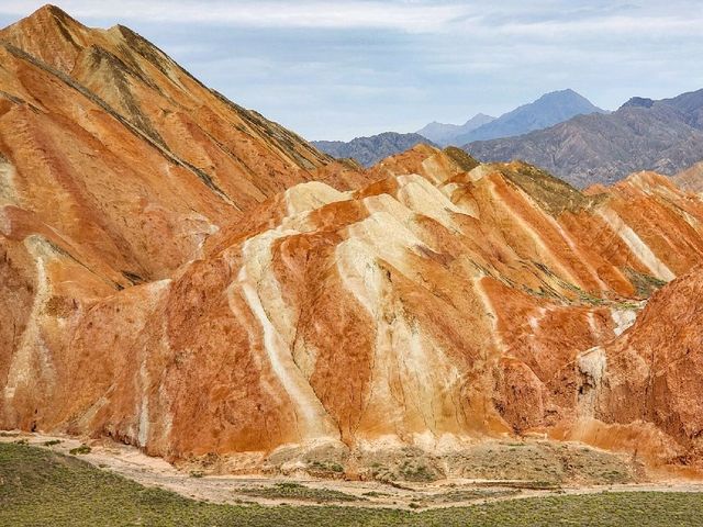 Unbelievable Rainbow Mountains - Zhangye