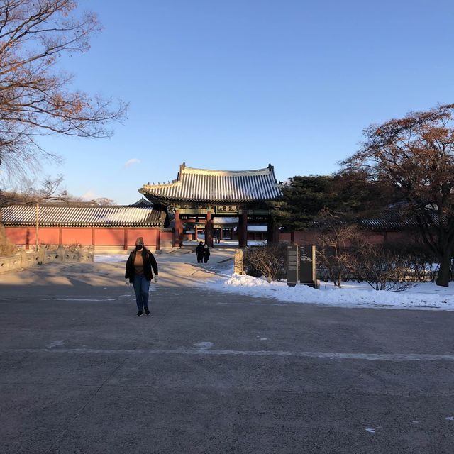 가장 원형의 모습이 잘 보존 되어 있는 궁궐을 찾는다면!! 창덕궁으로 고고싱~~