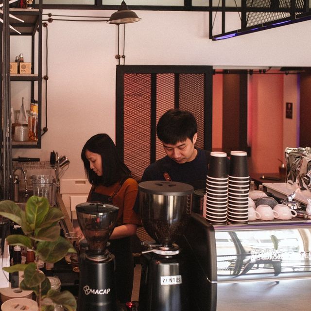 Proud Cafe' (พราว คาเฟ่) 