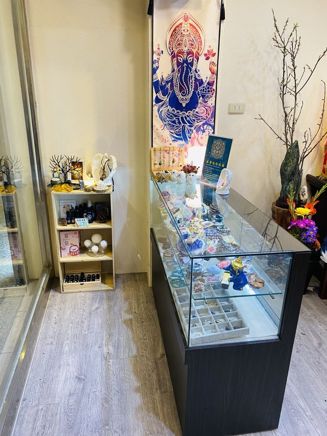 東門夜市附近🎑異國料理🇹🇭～新竹市【泰胖了 熱壓吐司的泰式奶茶】🧋
