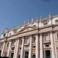 신앙이 현실 속으로 “바티칸 성베드로 대성당”🏰