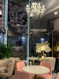 【💗香港銅鑼灣粉紅色花花主題cafe🌸慶生打卡一流✨】