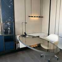 Executive Lounge