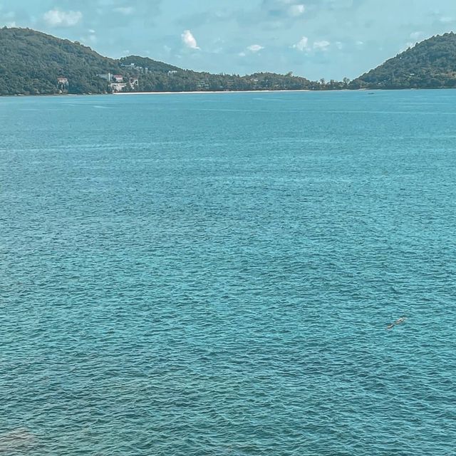 คาเฟ่ริมทะเล หาดป่าตอง