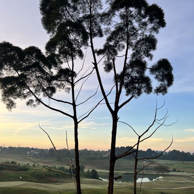BANGI RESORT HOTEL with Golf Course View