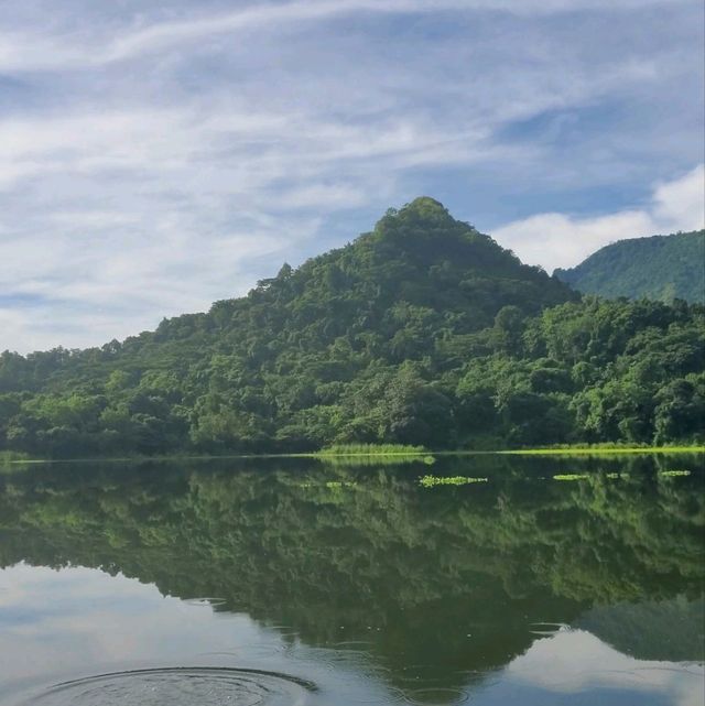 Lake Mapanuepe 