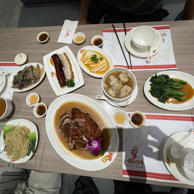 為什麼在曼谷Central World 吃燒鵝？