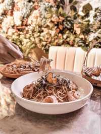 𓌤 新餐廳！色香味俱全的美式Diner 