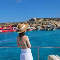 豪華遊艇航海之旅｜Comino Island