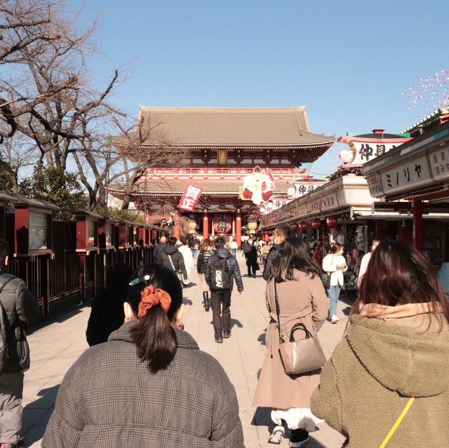 Strolling in Asakusa, Tokyo