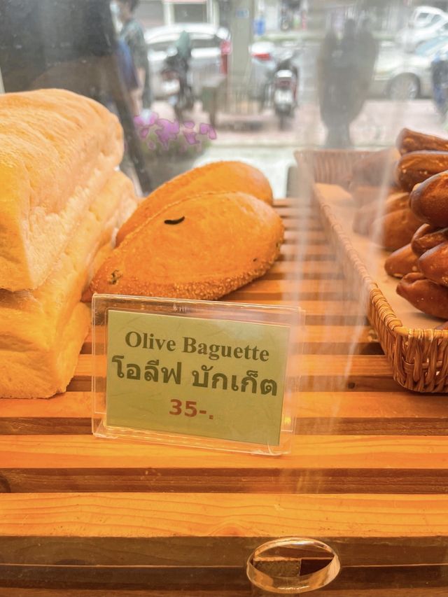  ร้านขนมปังฝรั่งเศส ในหัวหิน🥖
