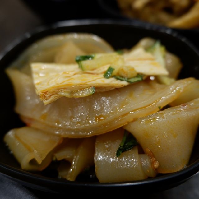 臥虎藏龍的🥗自助餐 
