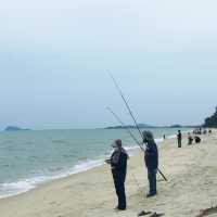 Beach of Whispering Breeze!