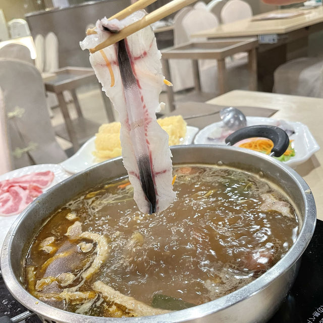 《火鍋老店 . 三秒腐皮你要食》🤩