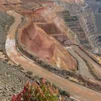 Super Pit... Super Views