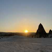 土耳其遊記 Cappadocia 超美粉紅岩石看日落