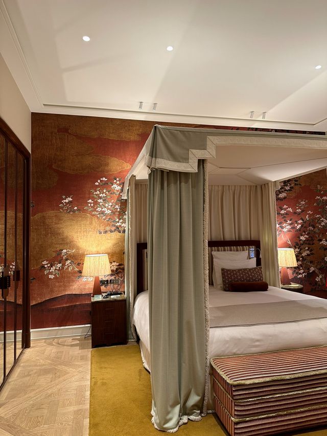 Saint James Paris, the dream mansion.