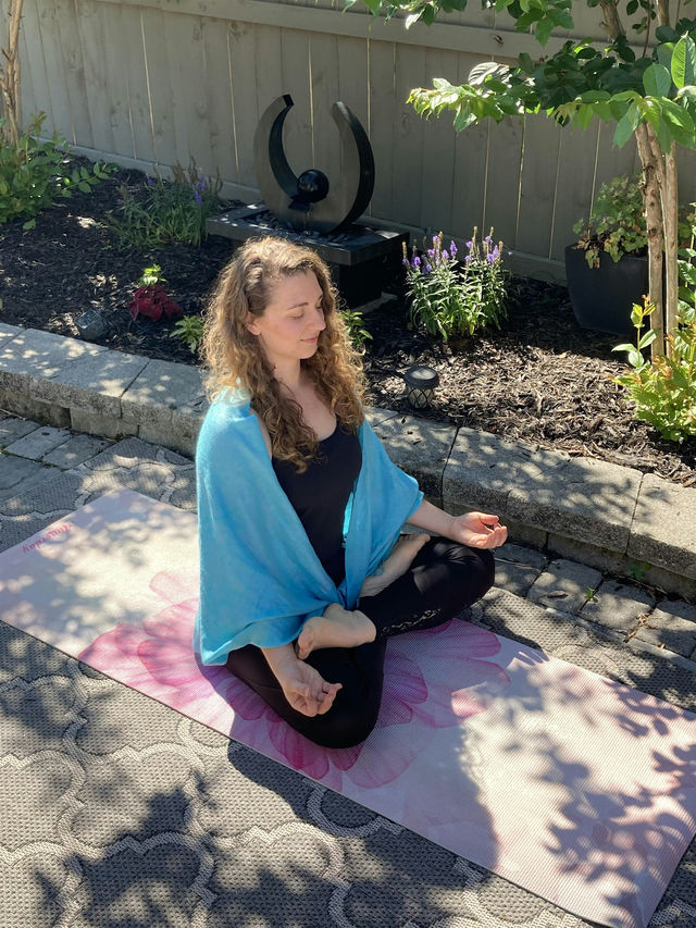 Gentle Outdoor Yoga | Crockett Park, Volunteer Parkway, Brentwood, TN, USA