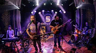 Runaway Gin | Lark Hall