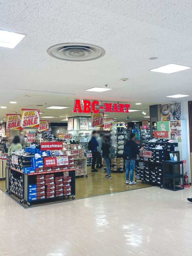 【名古屋】なんでもそろう⁉️地下鉄直結の栄スカイル