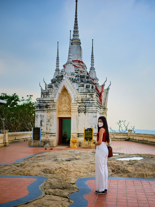 ตามรอยพุธบาท ที่วัดพุธฉาย สระบุรี