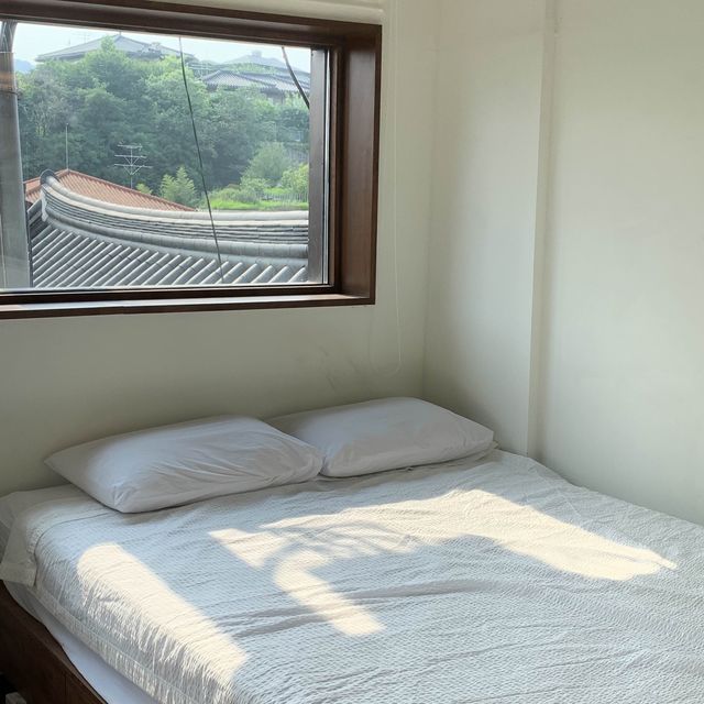 한옥의 멋을 느낄 수 있는 북촌 숙소 