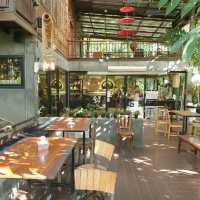 เถียงนา coffee & Bakery Farm 