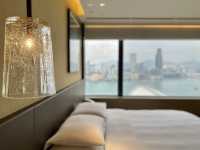 一起感受GrandHyatt君悦酒店維港180度套房是怎樣的！