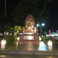 ลานหน้าห้าง เดอะสตรีท รัชดา