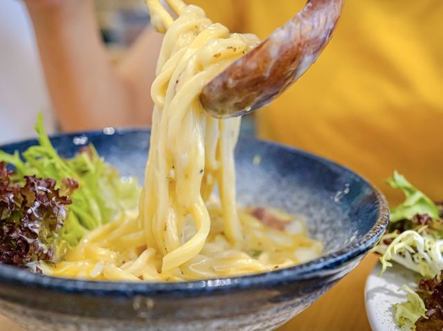 日式食堂夠親民，丼飯烏冬平到暈