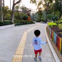 免費動物全接觸