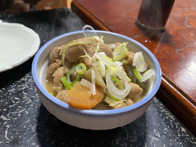 【東京・伊豆大島】ホルモン焼き十十