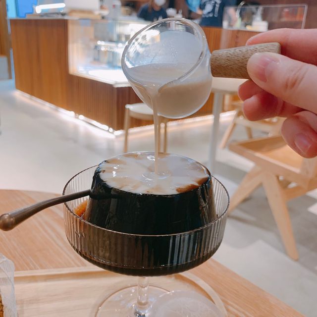 涼茶x咖啡☕️荔枝角草本養生概念cafe🌿