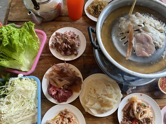 อู๊ดอู๊ด หมูกะทะ บุฟเฟต์ 