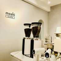 🤍☕️白色系文青咖啡店📍Moshi Café 台北中山店