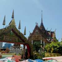 Magnificent Wat Hua Lumphong