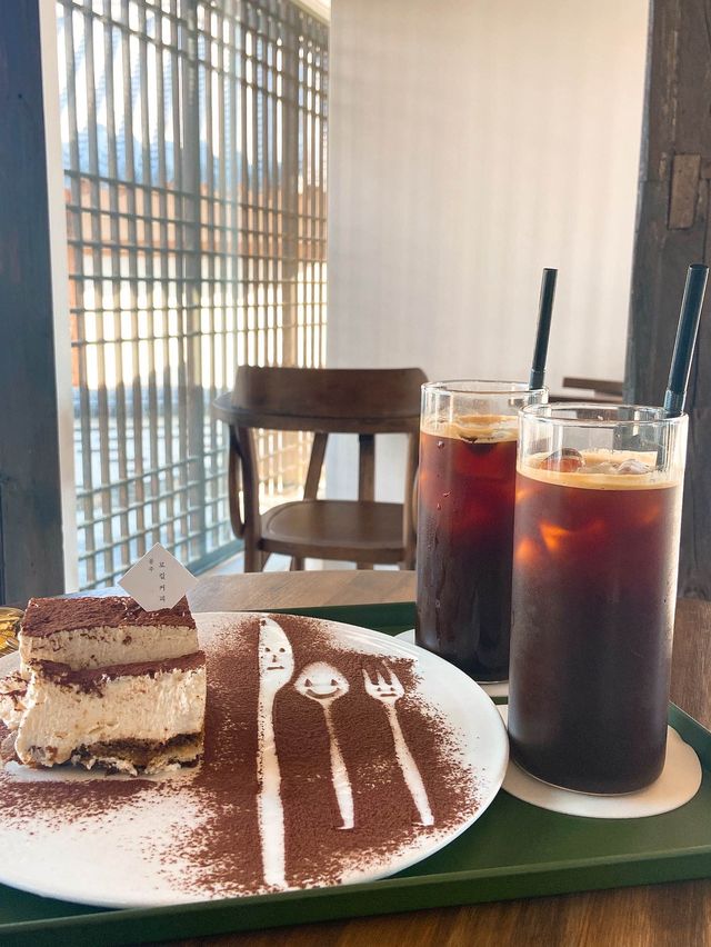마음이 편안해지는 공주 한옥 카페 ‘로컬 커피‘✨