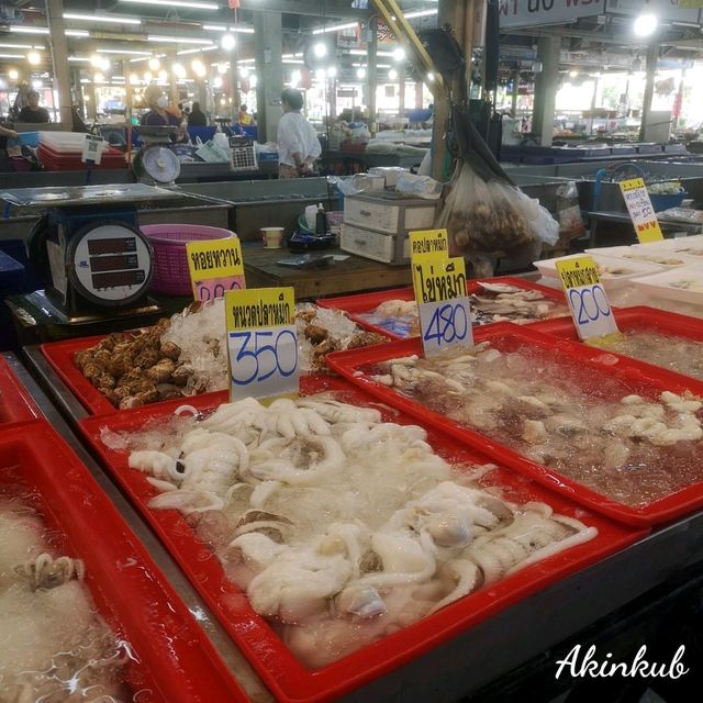 ยกทะเลมาไว้ที่ตลาดสดธนบุรี