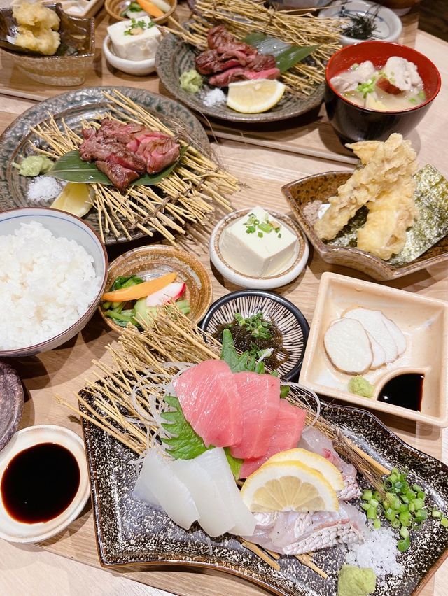 【北九州グルメ】お魚もお肉も美味しい😋あお季のランチ🐟