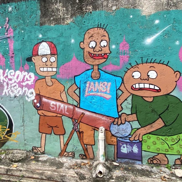 Surreal street art immersion 🇲🇾