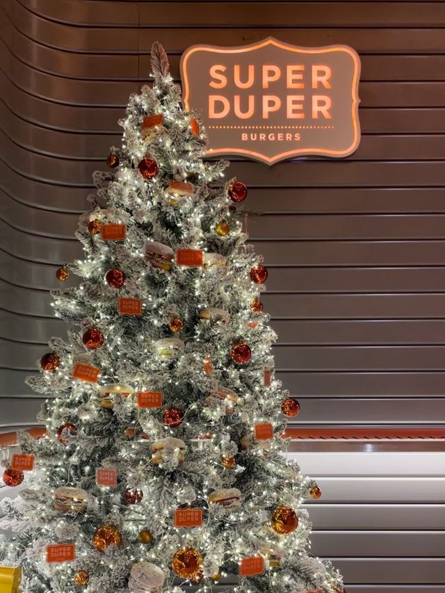 [슈퍼두퍼강남점] 버거트리맛집🎄🍔😋