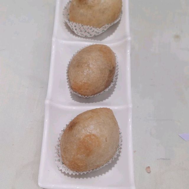 早起喝懷舊早茶 , 品味香港傳統美食！