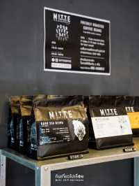Mitte บ้านหลังน้อยที่เต็มไปด้วยความอบอวลของกาแฟ
