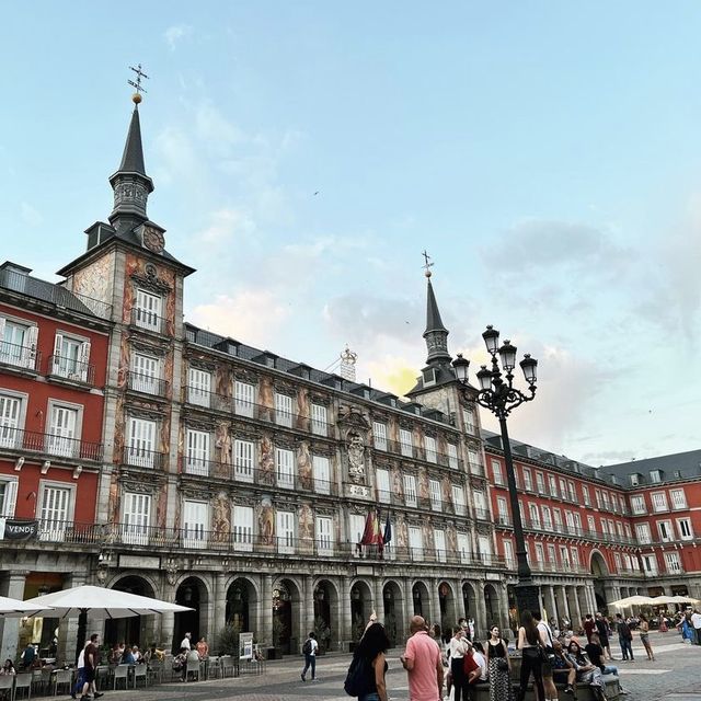 Plaza Mayor, an essential thing to see in Mad