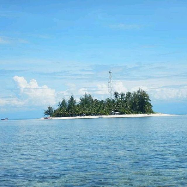 TIKUS ISLAND, BENGKULU