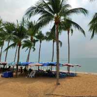 หาดจอมเทียน