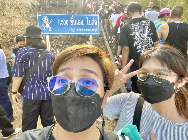 พิชิตยอดเขา 3,790 ขั้น วัดเขาวงพระจันทร์ 🙏🏻🏔