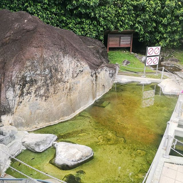 PORING HOT SPRING SABAH 