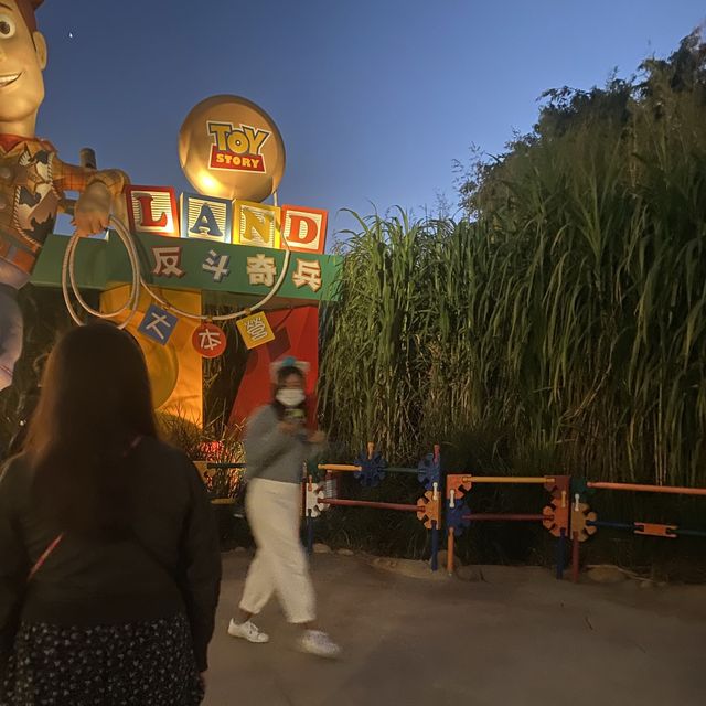 冬天遊迪士尼樂園